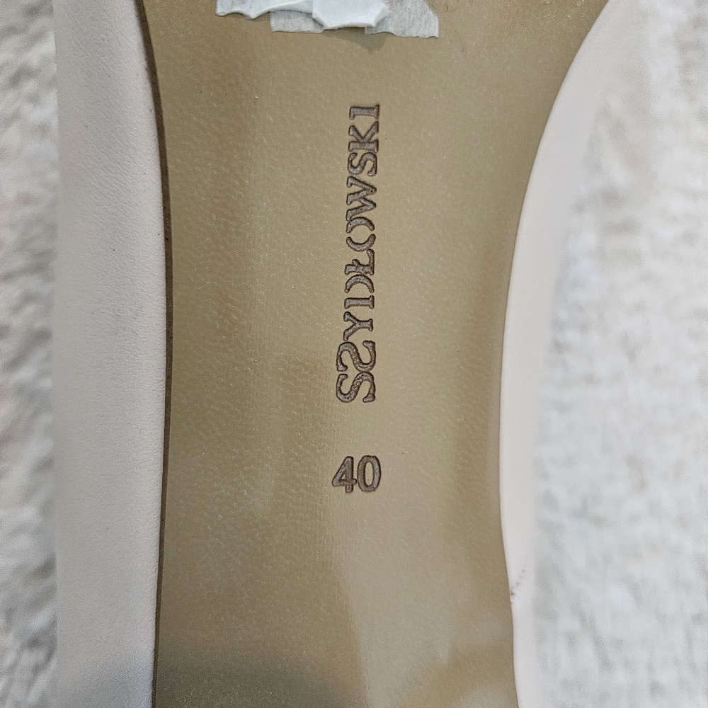 Genuine Leather Cream Heels Pumps Size 9 Business Casual Formal Feminine Work - Picture 11 of 11